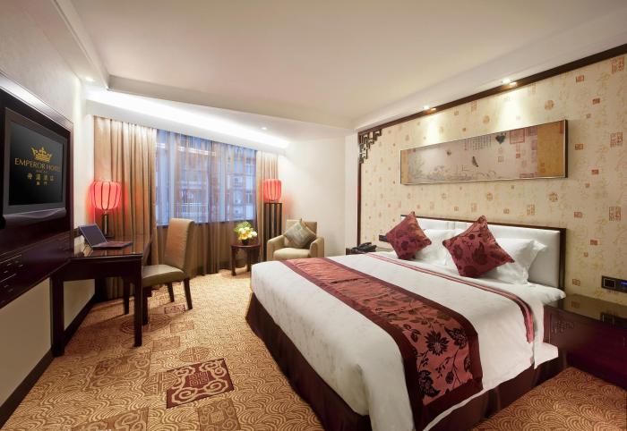 hotel emperor macau