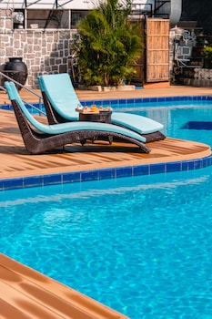 pousada de coloane boutique hotel