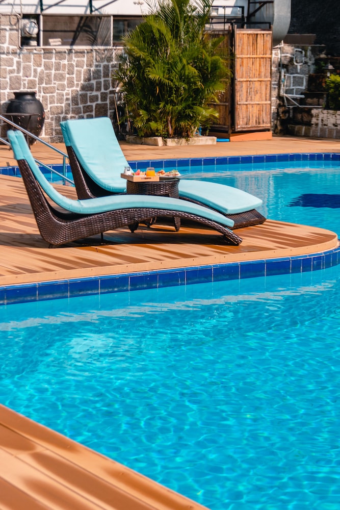 pousada de coloane boutique hotel