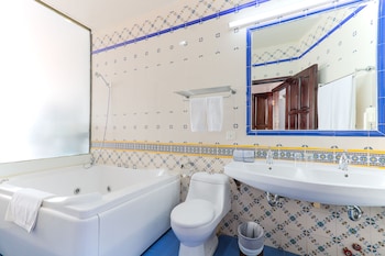 pousada de coloane boutique hotel