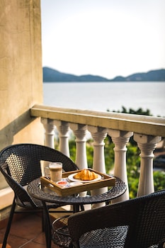 pousada de coloane boutique hotel