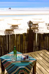 veranda lodge