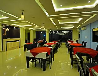 hotel suraj palace