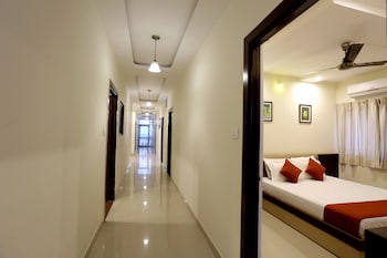 hotel suraj palace