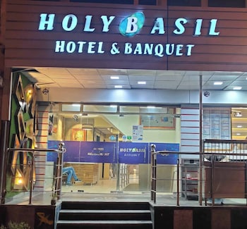 hotel holy basil