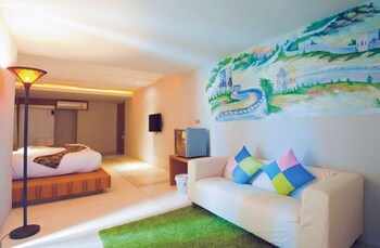 Chalay Monta,Khao Takiab>>Hua Hin,3.5 star
