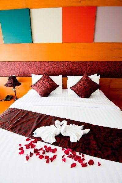 chalay montas hip hotel hua hin