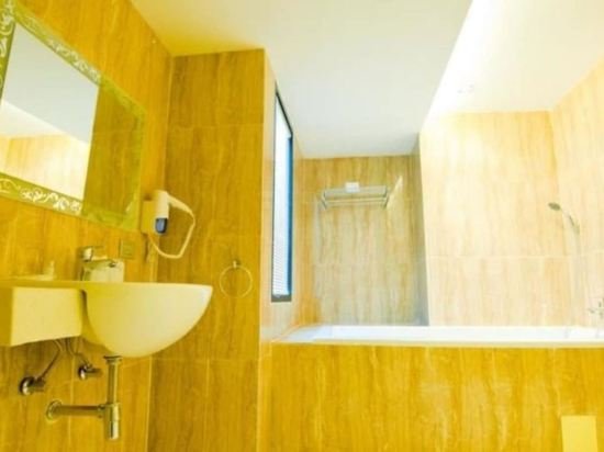 chalay montas hip hotel hua hin