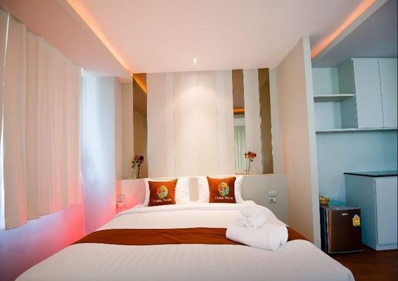 chalay montas hip hotel hua hin