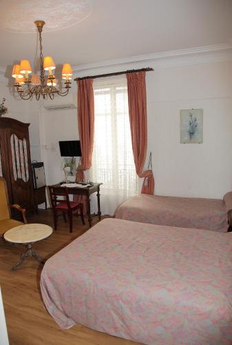 hotel cronstadt