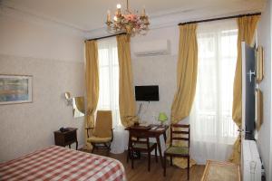 hotel cronstadt