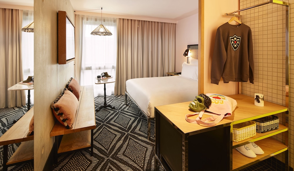 mama shelter paris west