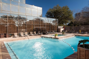 renaissance dallas addison hotel