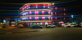 nadi airport transit hotel