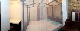 hikka urban stay