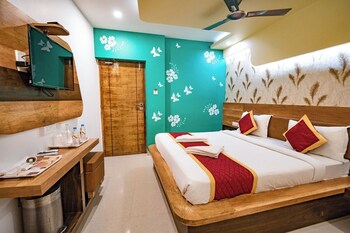 hotel sdm golden tower