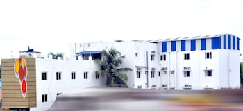 hotel sdm golden tower