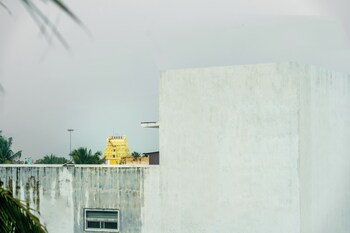 hotel sdm golden tower