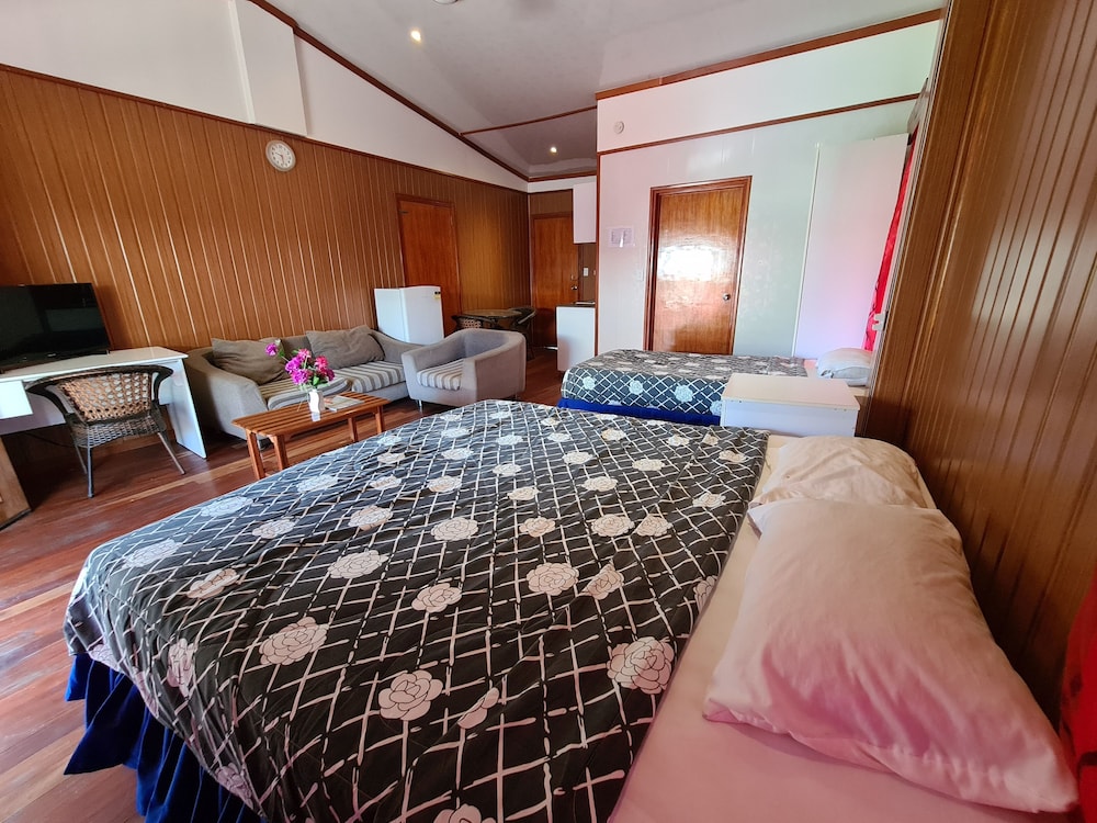 blue light village hotel