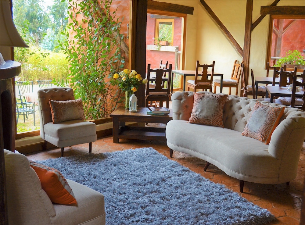 ilatoa lodge