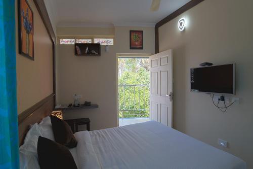 gems 9 airport hotel