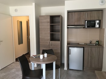 kosy apparthotels artandfacts