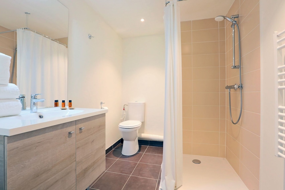 kosy apparthotels artandfacts