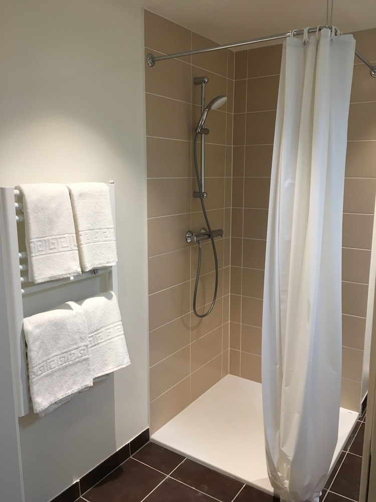 kosy apparthotels artandfacts