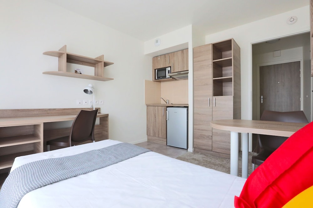 kosy apparthotels artandfacts