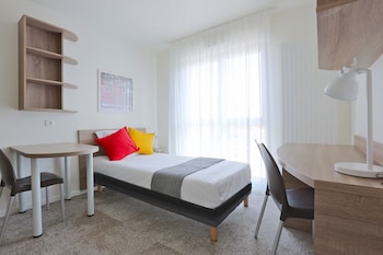 kosy apparthotels artandfacts