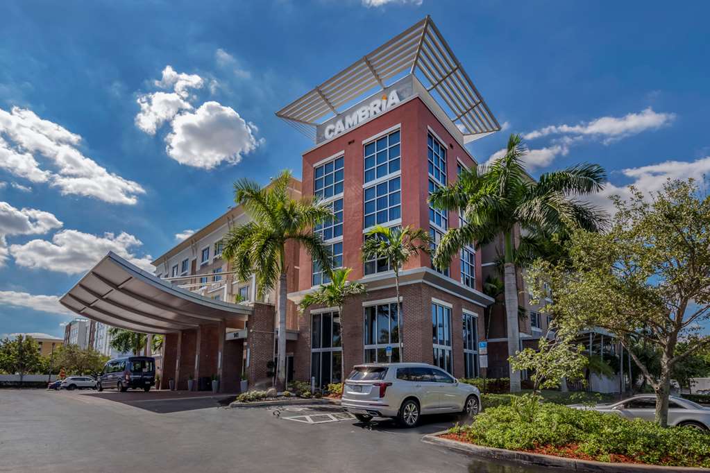 cambria hotel ft lauderdale airport south and cruise port