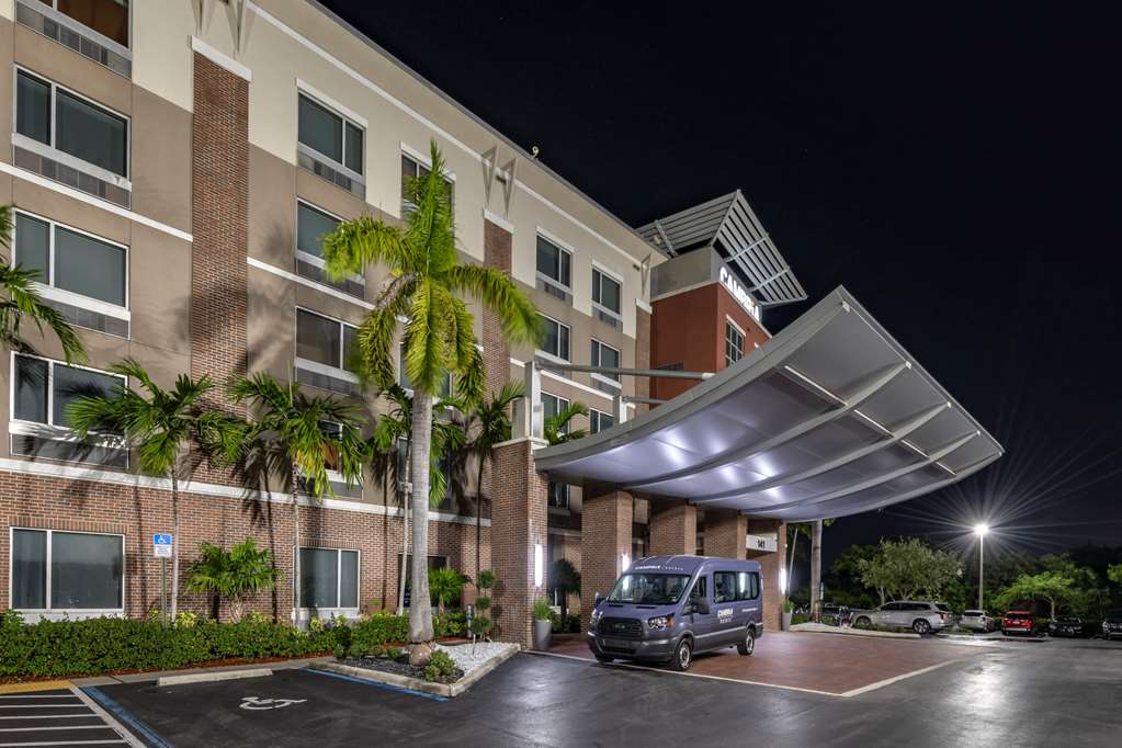 cambria hotel ft lauderdale airport south and cruise port