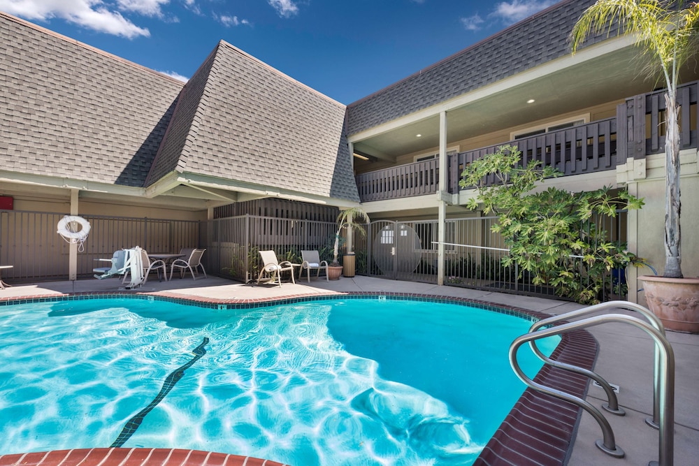 best western danville sycamore inn