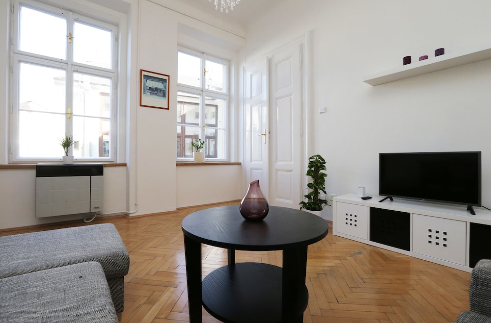 greg apartments kampa prague