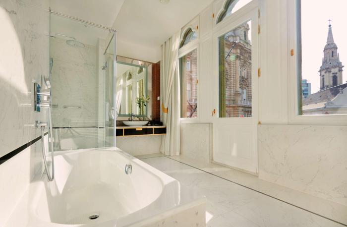 parisi udvar budapest unbound collection by hyatt