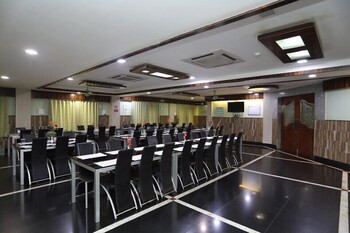 Hotel Mipl,,3 star
