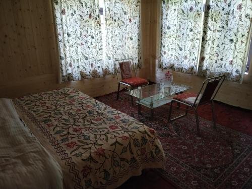 himalaya discover resort