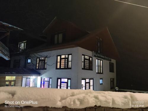 himalaya discover resort