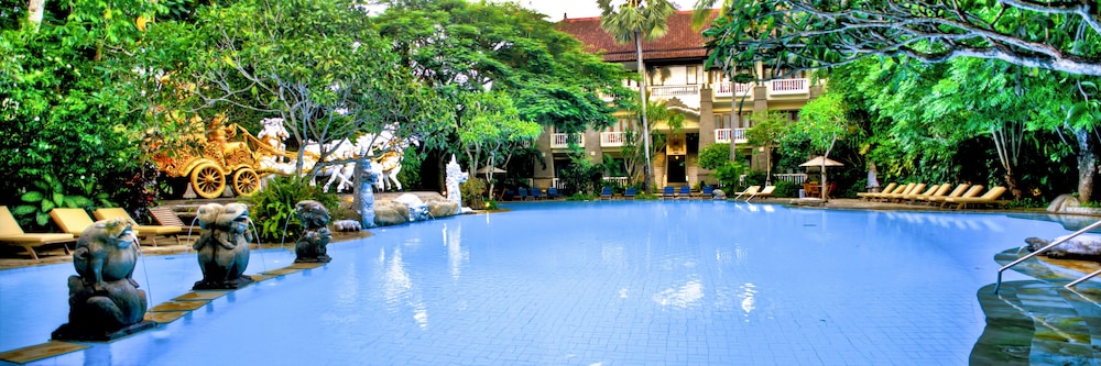 hotel kumala pantai