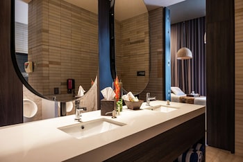 hilton bogota corferias