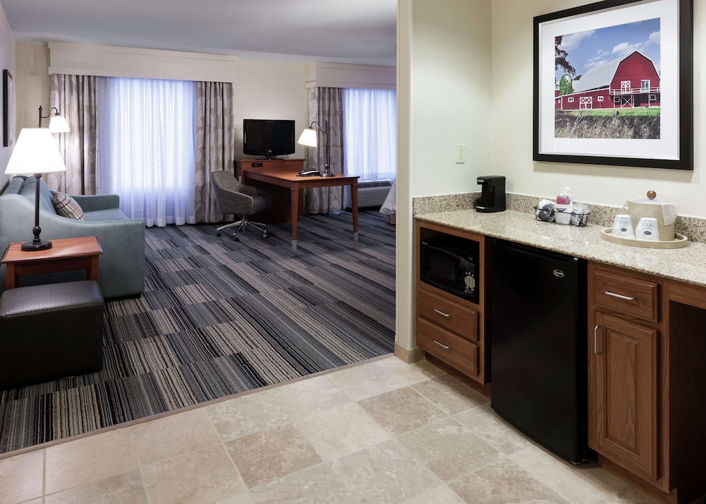 hampton inn and suites davenport
