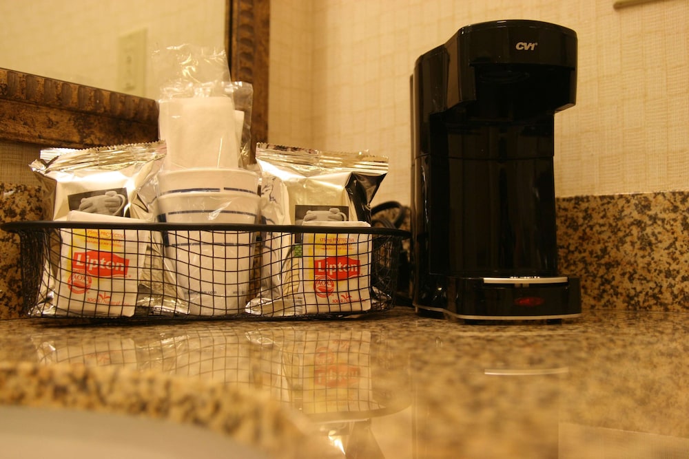 hampton inn and suites davenport