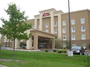 hampton inn and suites davenport