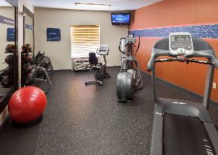 hampton inn and suites davenport