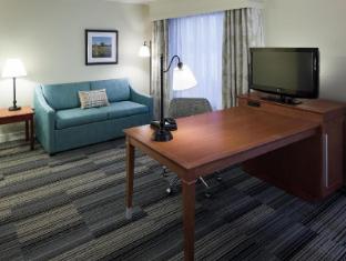 hampton inn and suites davenport