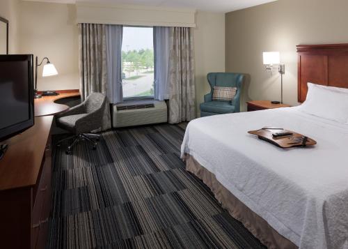 hampton inn and suites davenport