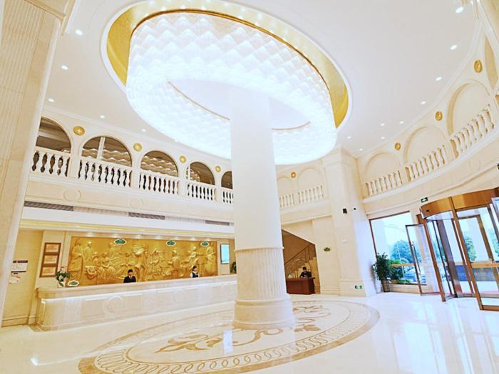 vienna hotel hunan yongzhou lengshuitan district government square