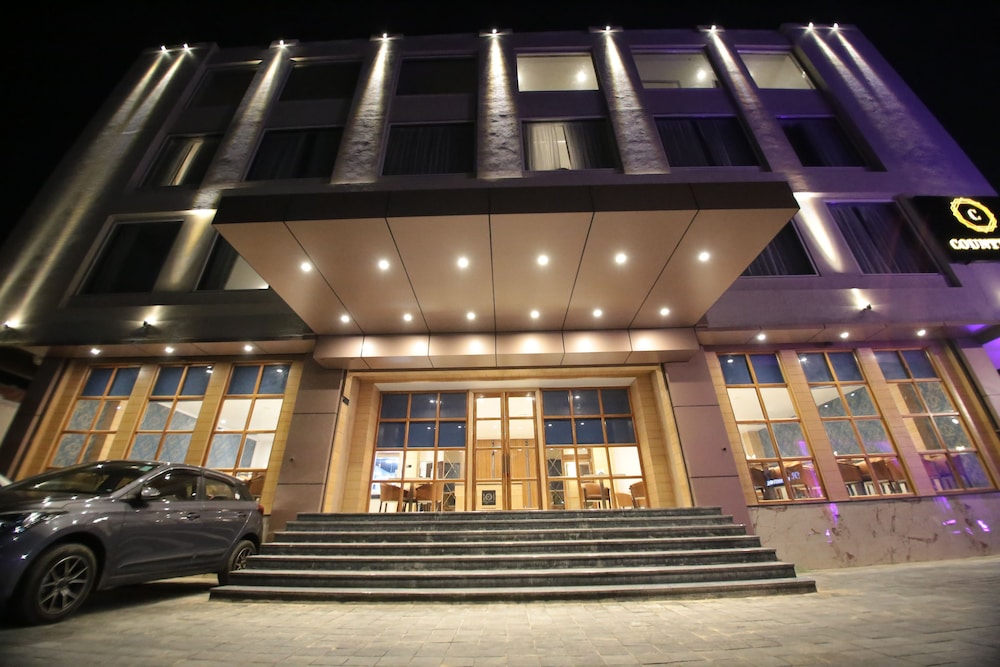 county inn hotel