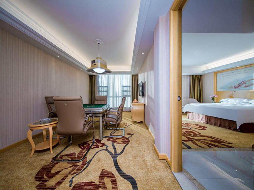 vienna hotel hubei xiangyang zuanshi avenue
