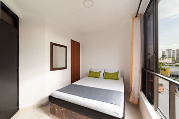 ayenda 1122 victoria